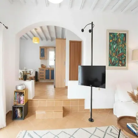 3-bed In * Ano Mera